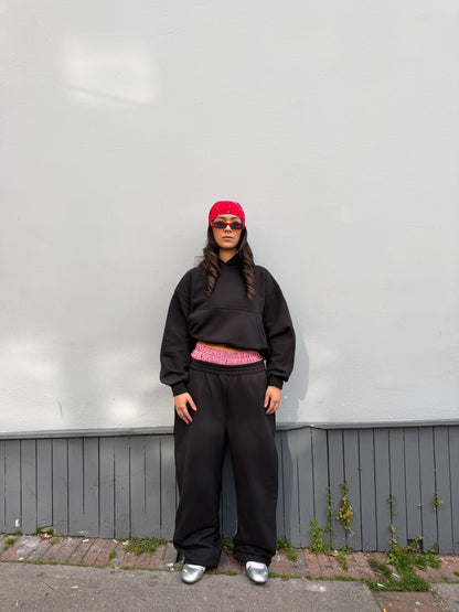 Comfy Hoodie - Negro