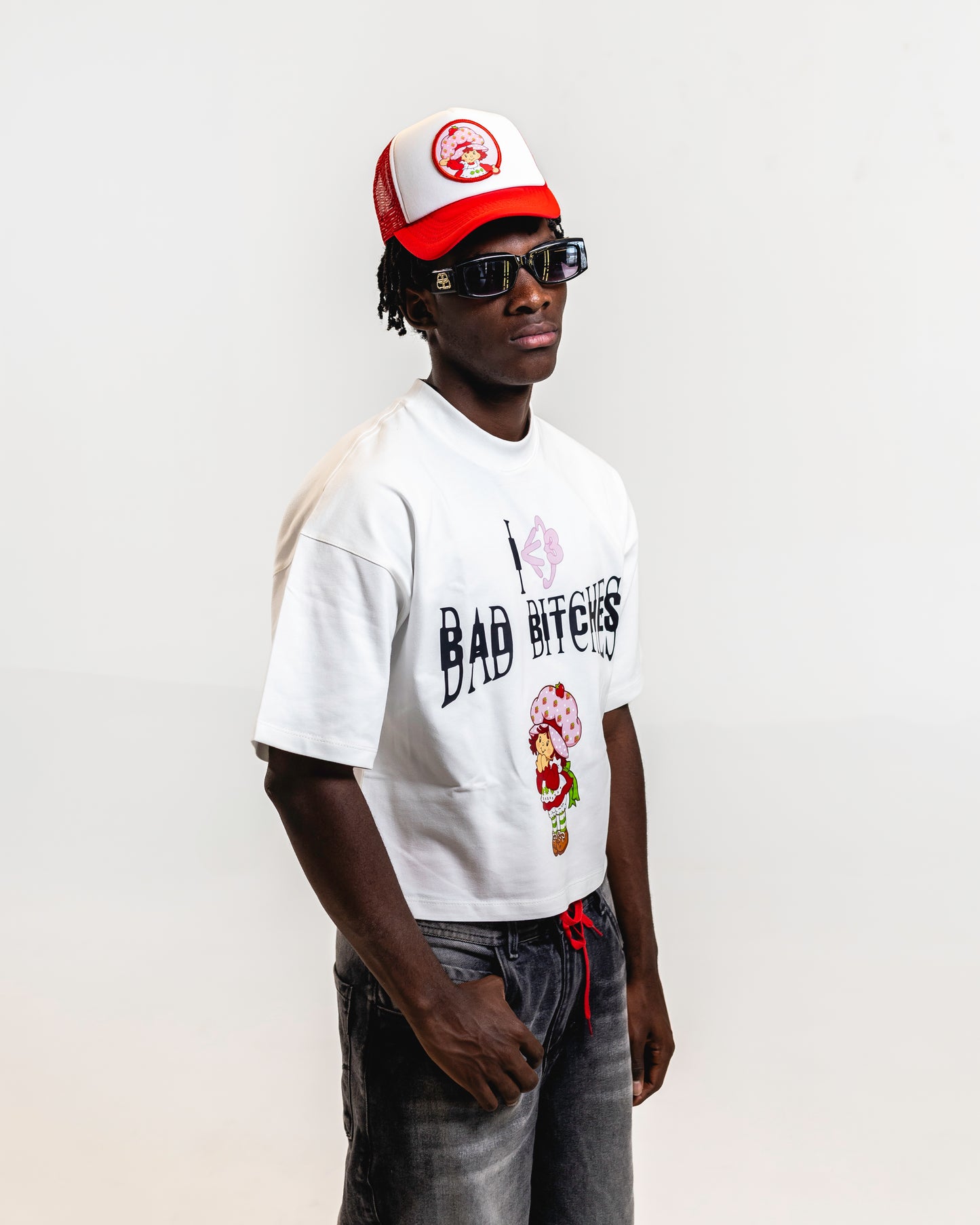 Camiseta I Love Bad B*tches - Boxy Fit